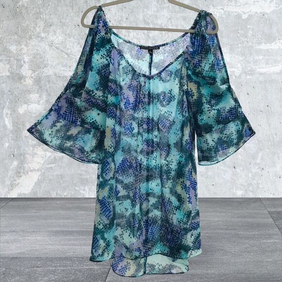 Coco Bianco Women’s Top Sz Small Flutter Sleeve Sheer - Picture 1 of 2